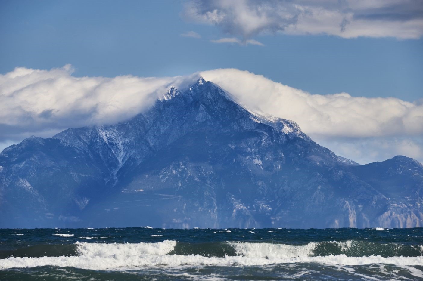 mount-athos-peninsula