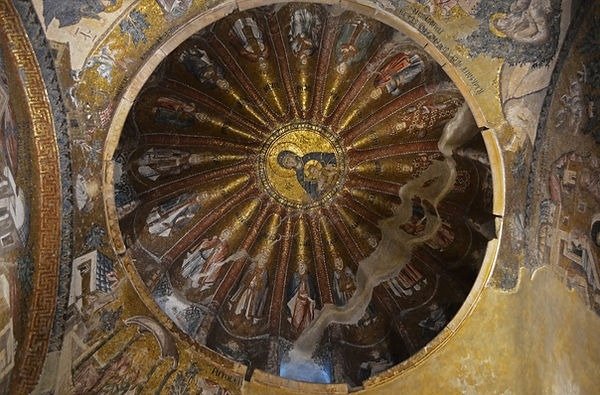 mosaic-virgin-mary